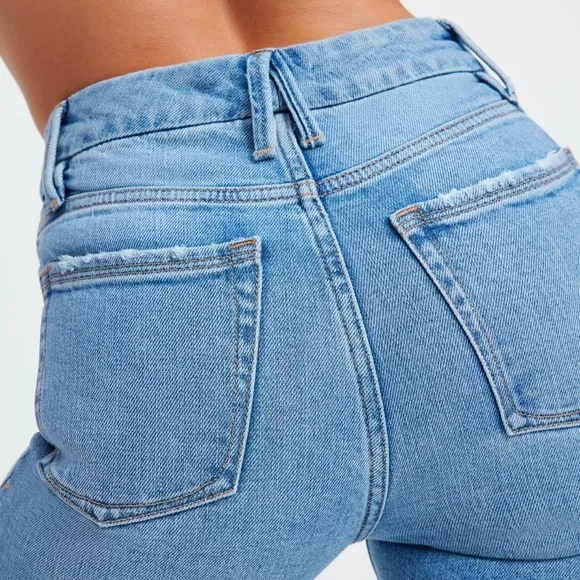 NWT GOOD AMERICAN GOOD CLASSIC SLIM STRAIGHT JEANS IN INDIGO334