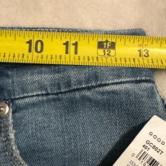 NWT GOOD AMERICAN GOOD CLASSIC SLIM STRAIGHT JEANS IN INDIGO334