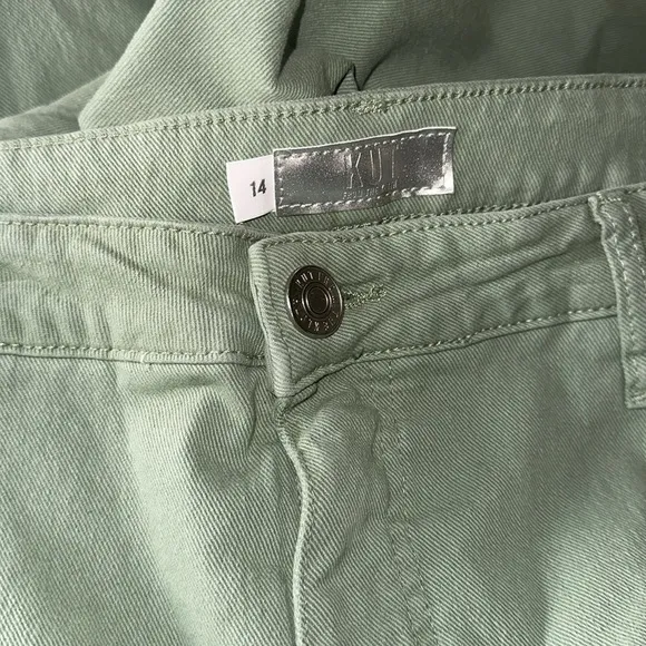 NWT KUT from the Kloth Reese Fab Ab Raw Hem High Waist  Jeans  Sea Green