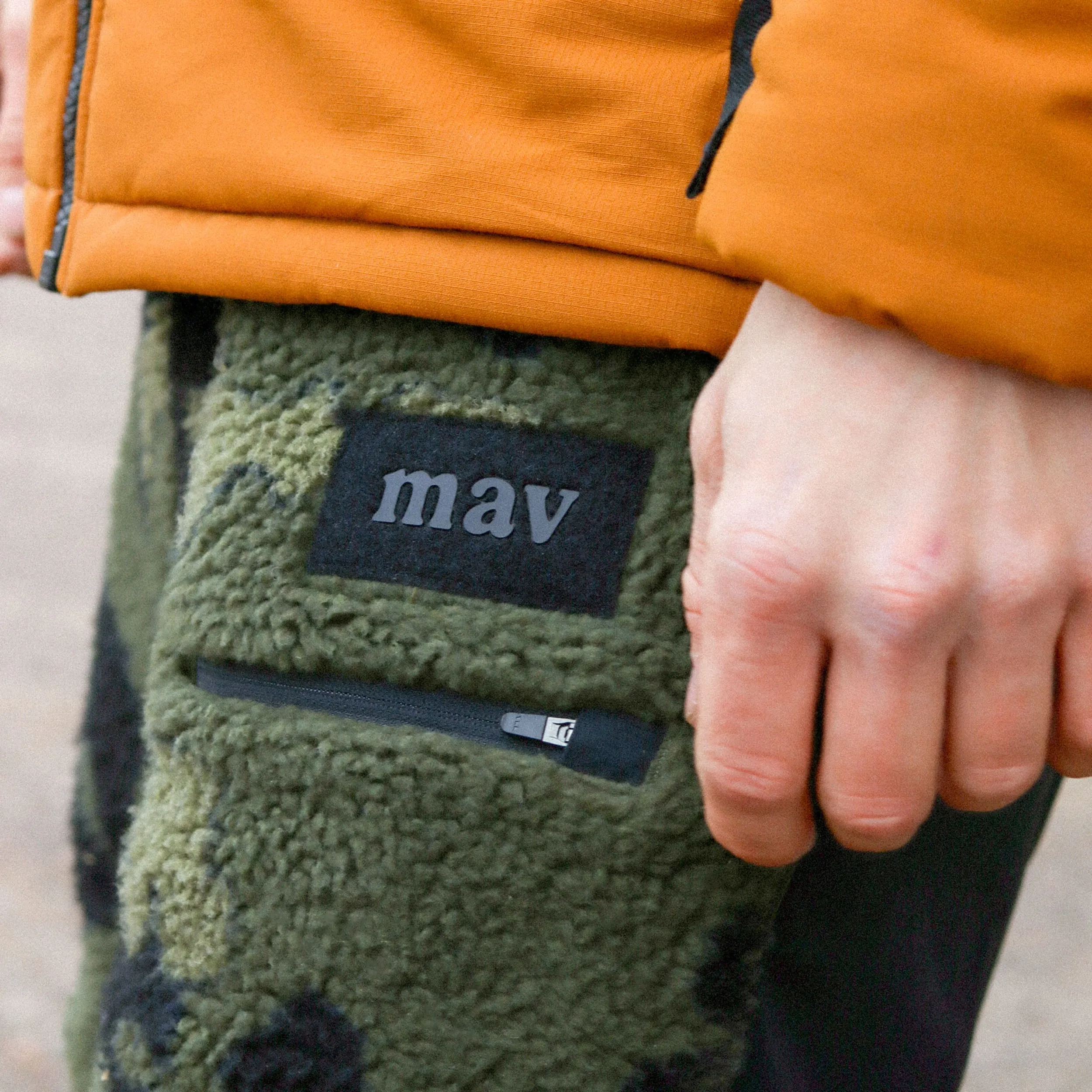 Outland Fleece Pant - Camo