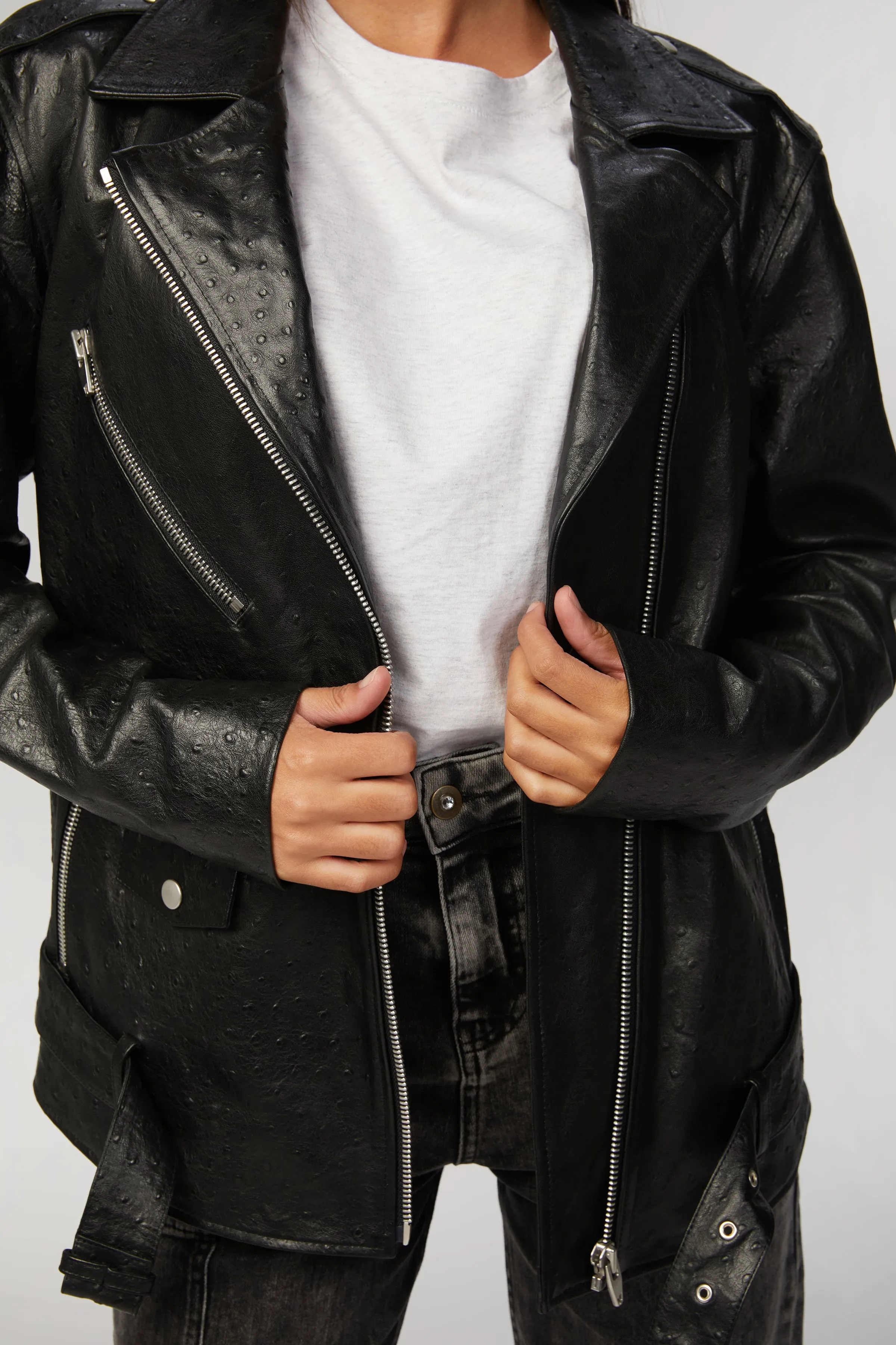 OVERSIZED LEATHER BIKER JACKET
