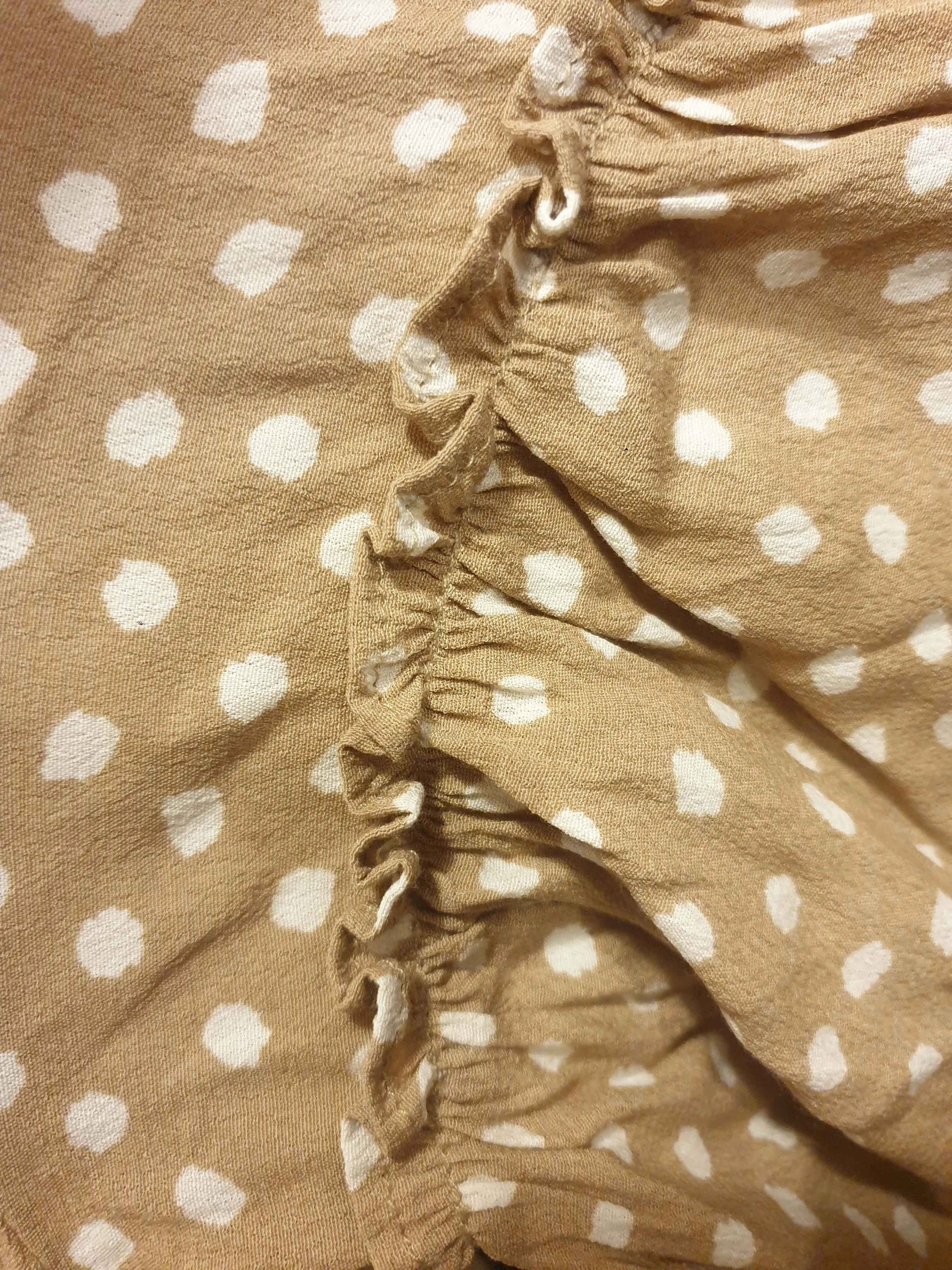 Petal   Pup beige and white print maxi dress size 6, best fits 6-8