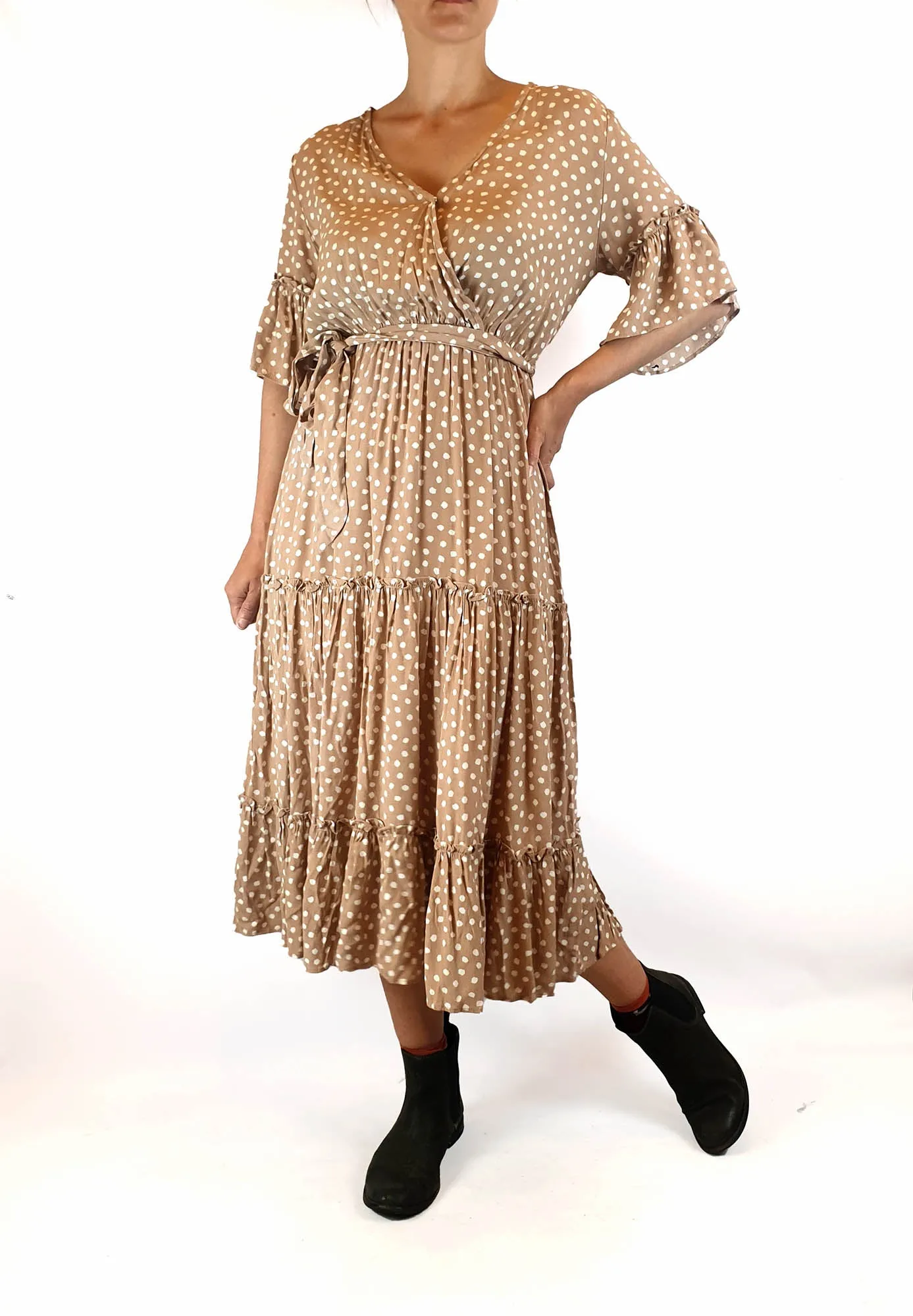 Petal   Pup beige and white print maxi dress size 6, best fits 6-8