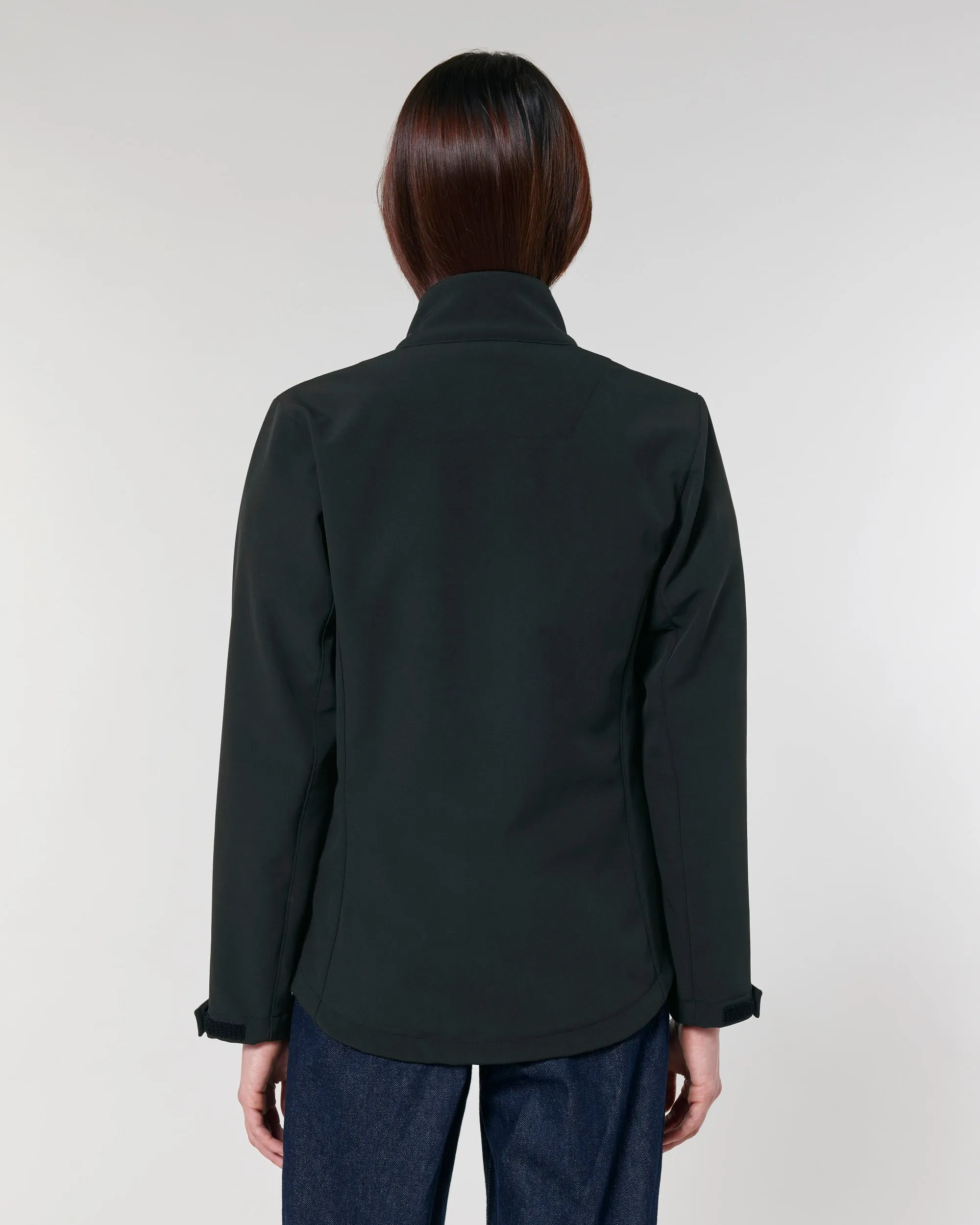 Recycled Softshell Jacket: Womens