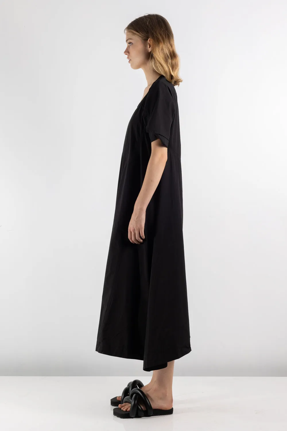 Renee dress black