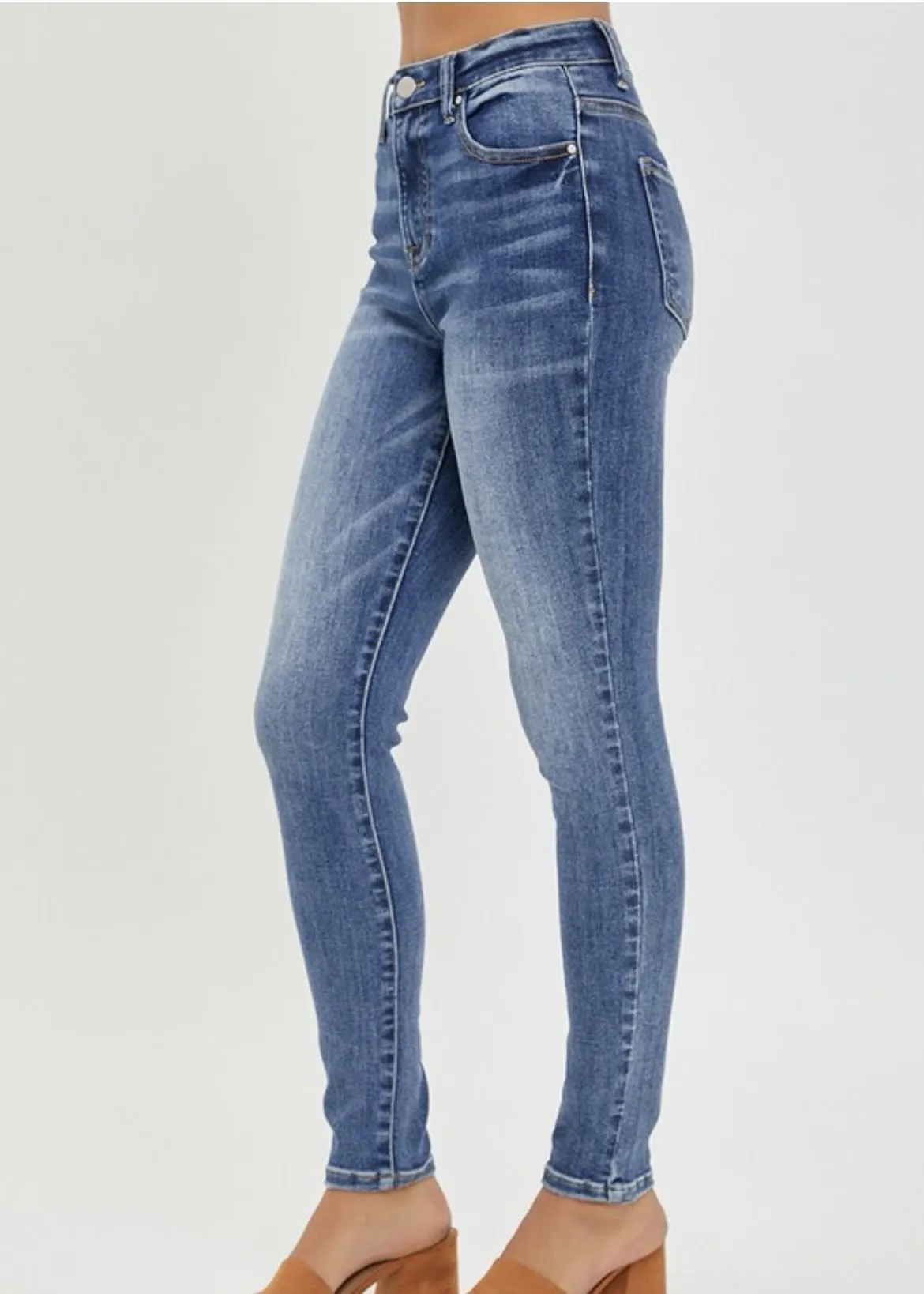 Risen Ankle Skinny Jean