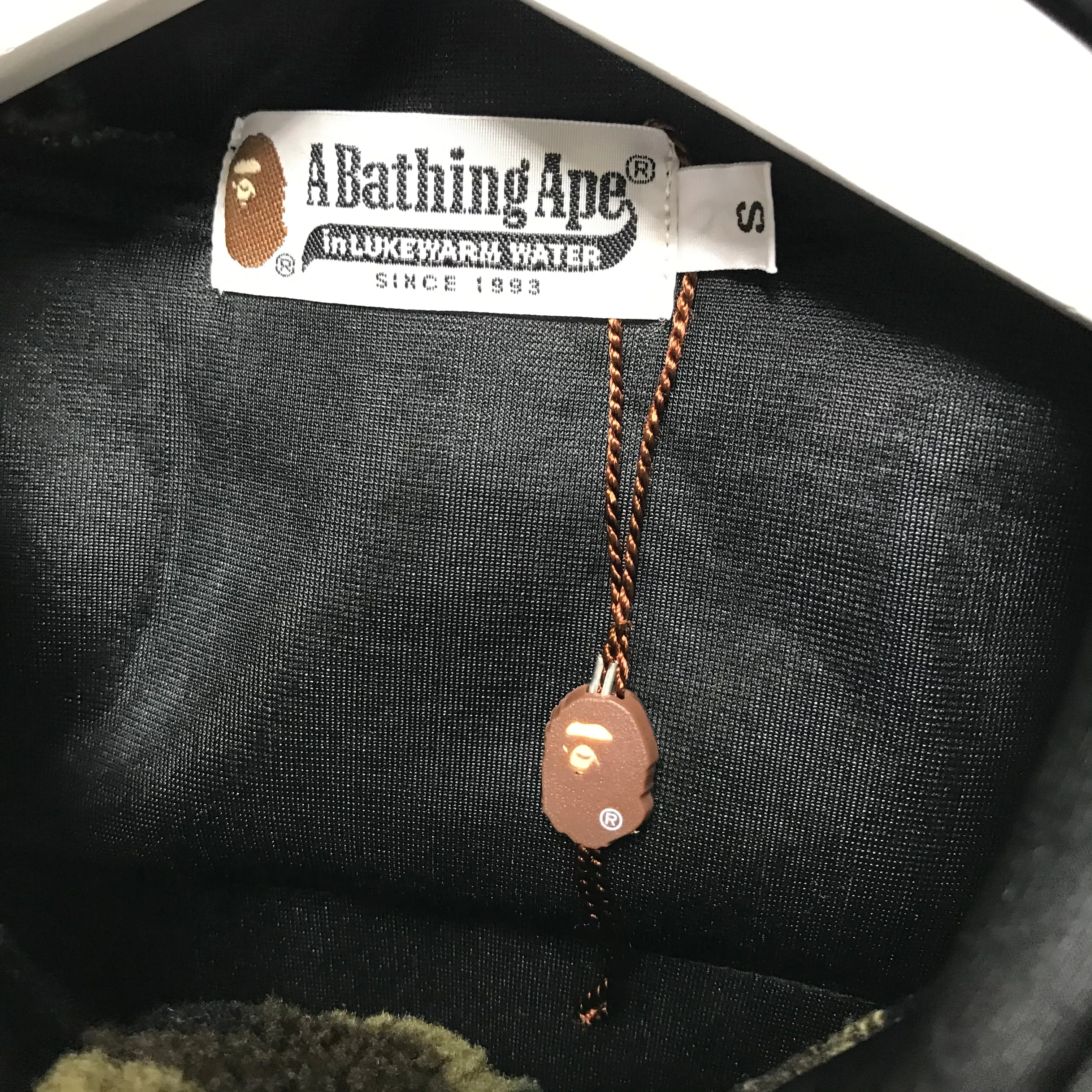 [S] A Bathing Ape Bape 1st Camo Boa Fleece Hooded Vest Green