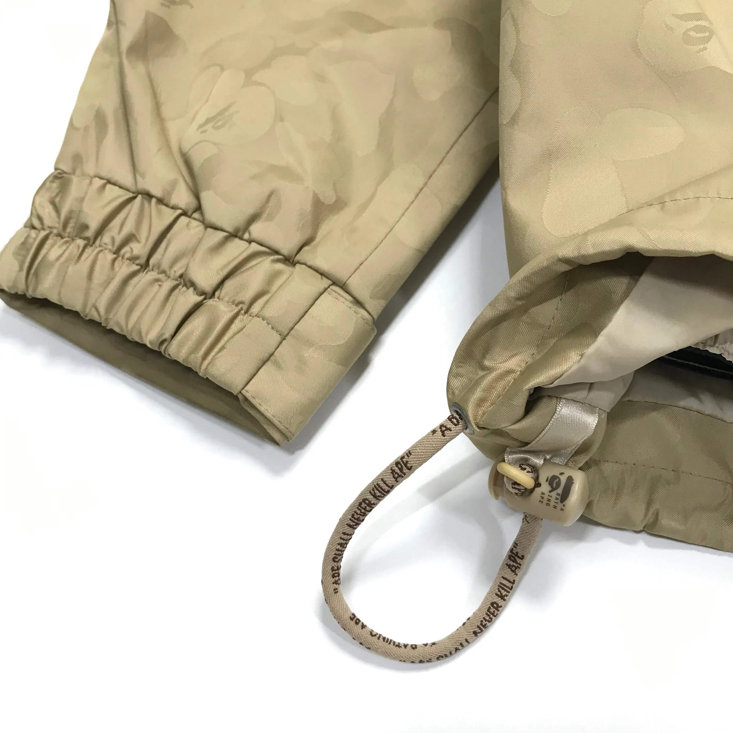[S] A Bathing Ape Bape Gore Tex Jacquard Camo Snowboard Jacket Beige