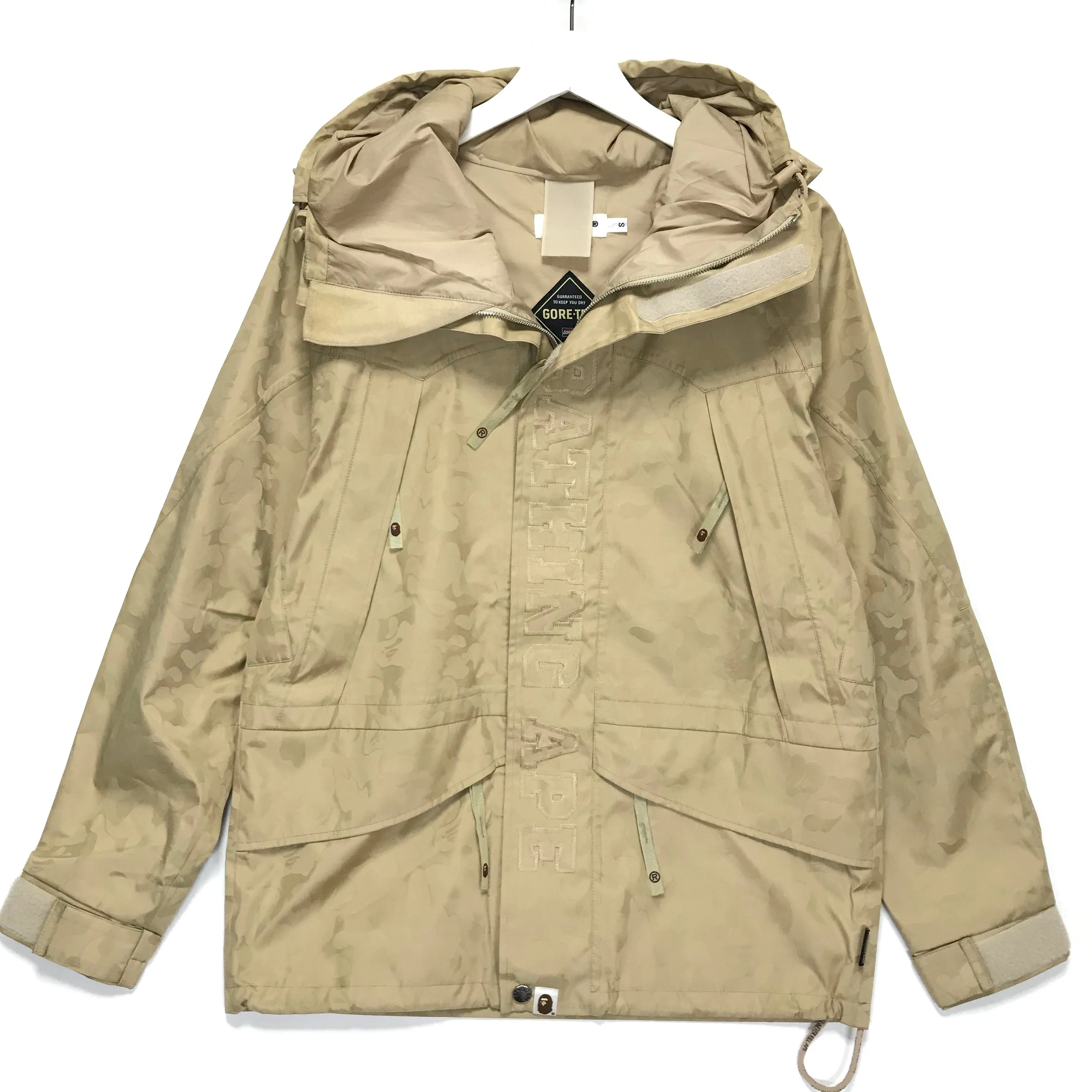 [S] A Bathing Ape Bape Gore Tex Jacquard Camo Snowboard Jacket Beige