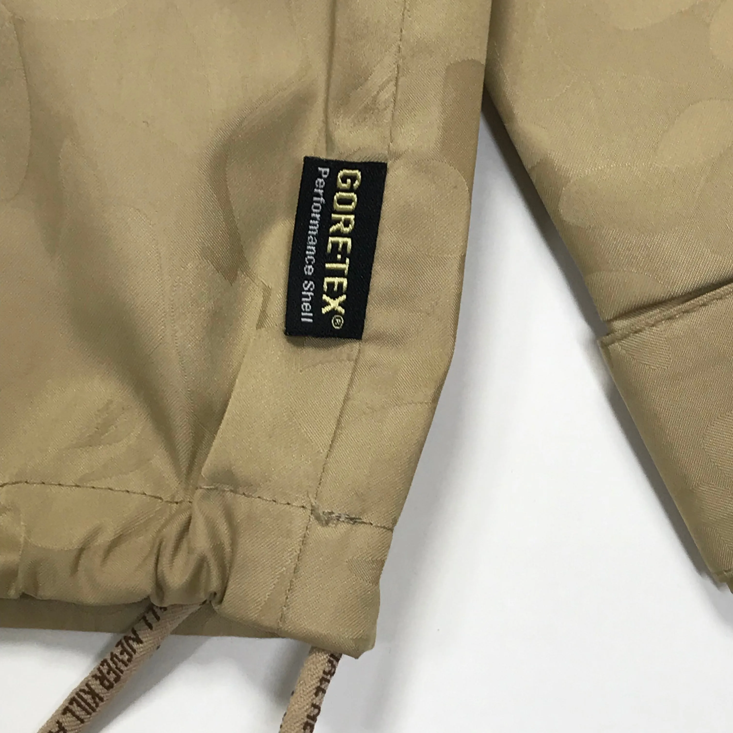 [S] A Bathing Ape Bape Gore Tex Jacquard Camo Snowboard Jacket Beige