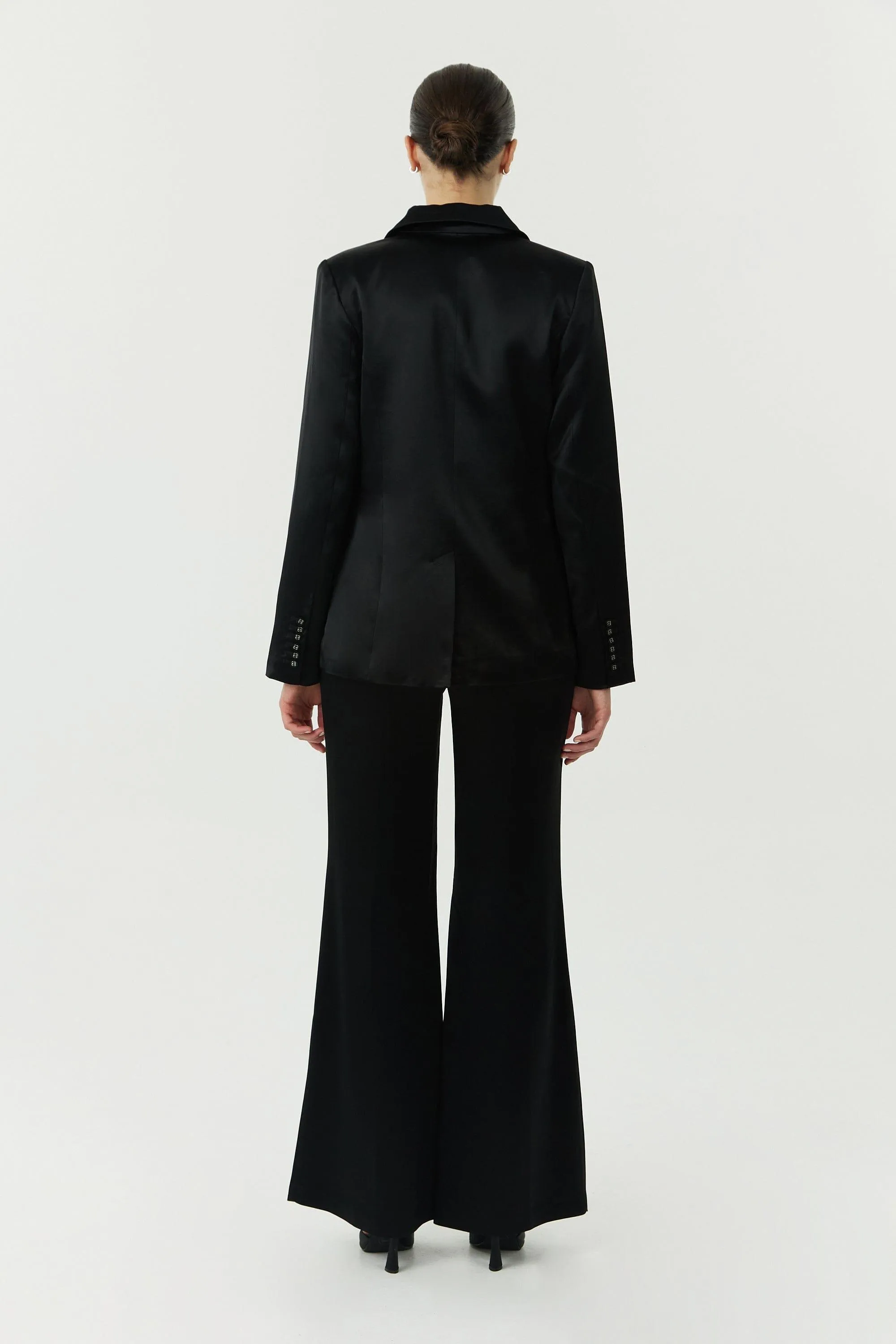 SATIN TAILORED BLAZER | BLACK