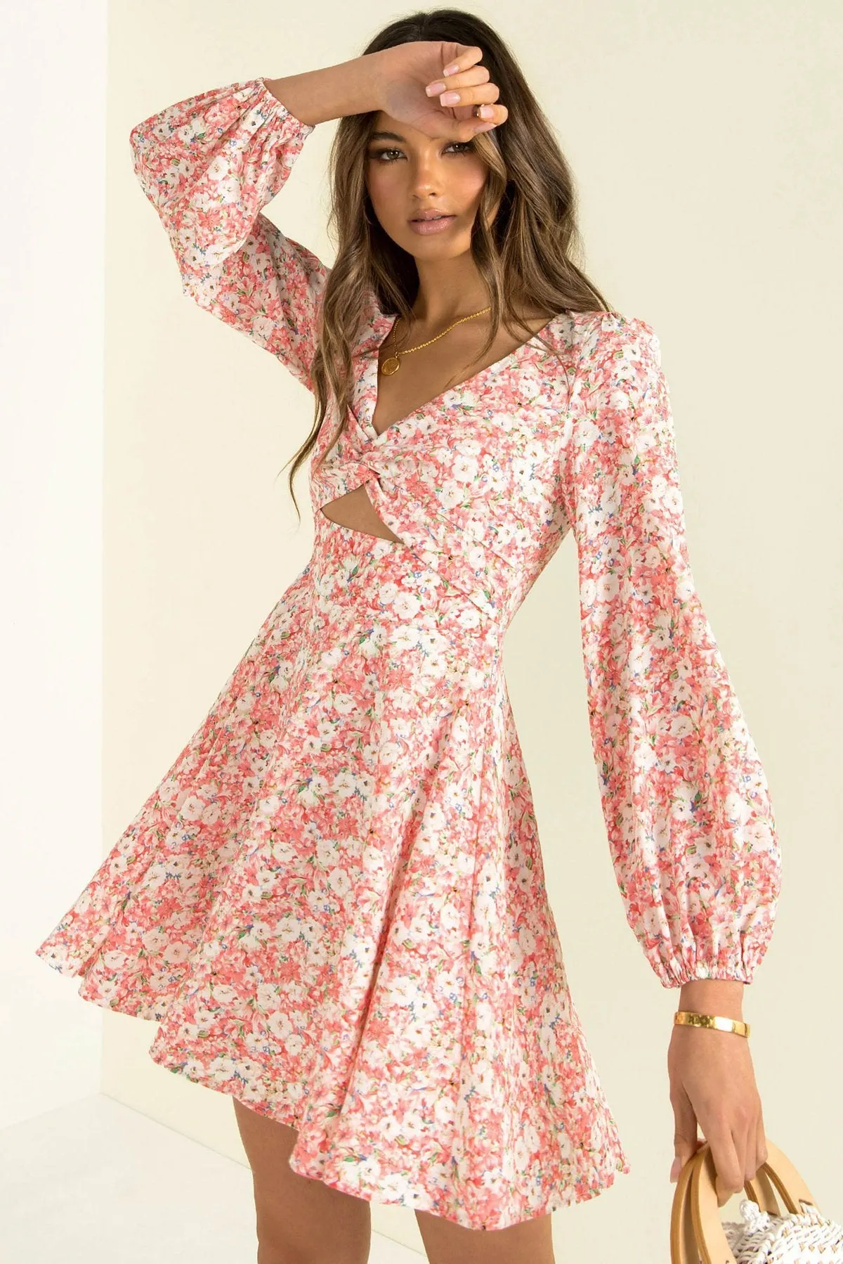 Sexy Causal Long Sleeves V Neck Short Dresses