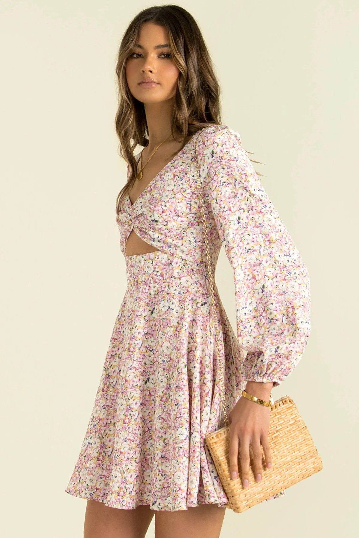 Sexy Causal Long Sleeves V Neck Short Dresses