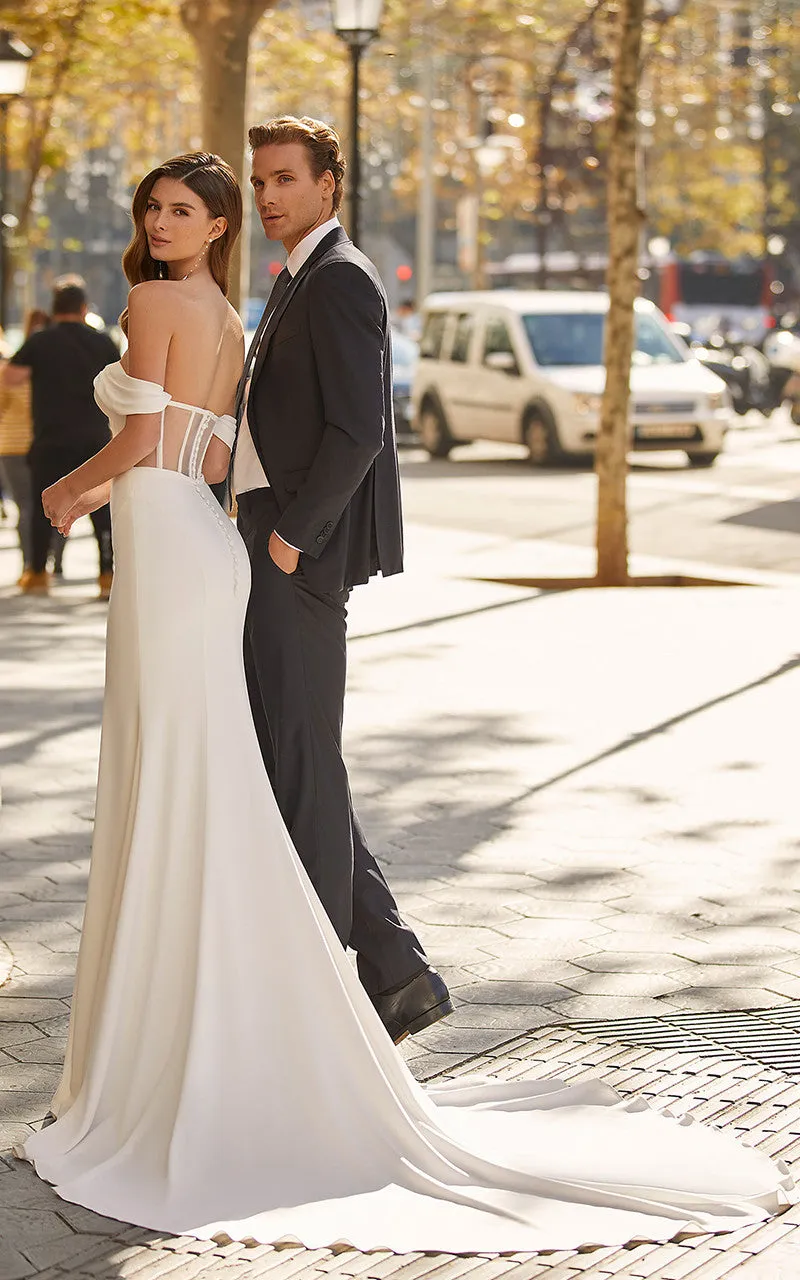 Sexy Modern Mermaid Off-the-Shoulder Wedding Dress Summer City Hall Western Sleeveless Floor Length Bridal Gown with Court Train