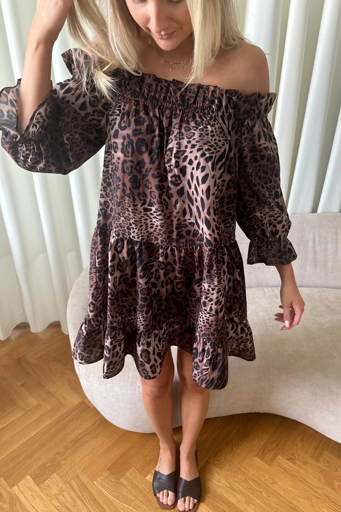 SigridIC Kjole - Leo Print