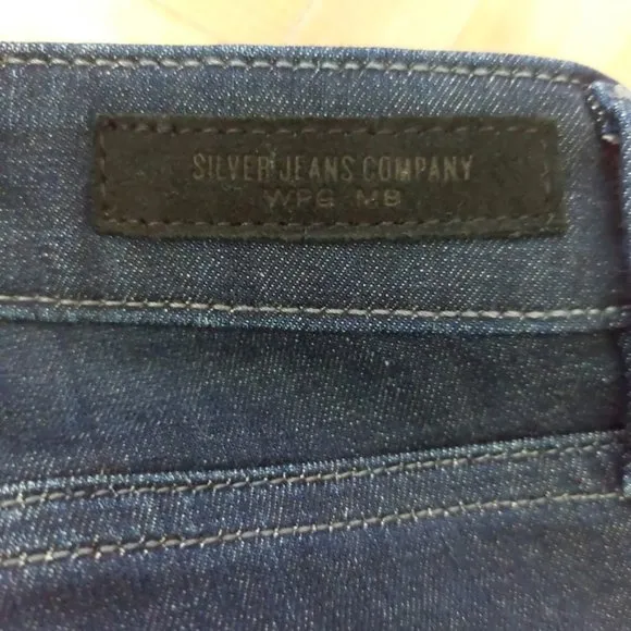 Silver jeans company banning skinny chop jeans nwt size 27