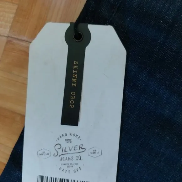 Silver jeans company banning skinny chop jeans nwt size 27
