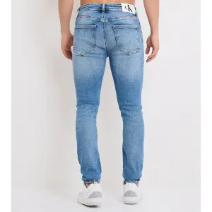Skinny