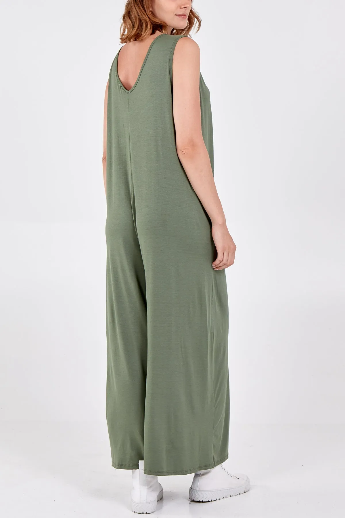 Sleeveless Plain V-Neck Jumpsuit