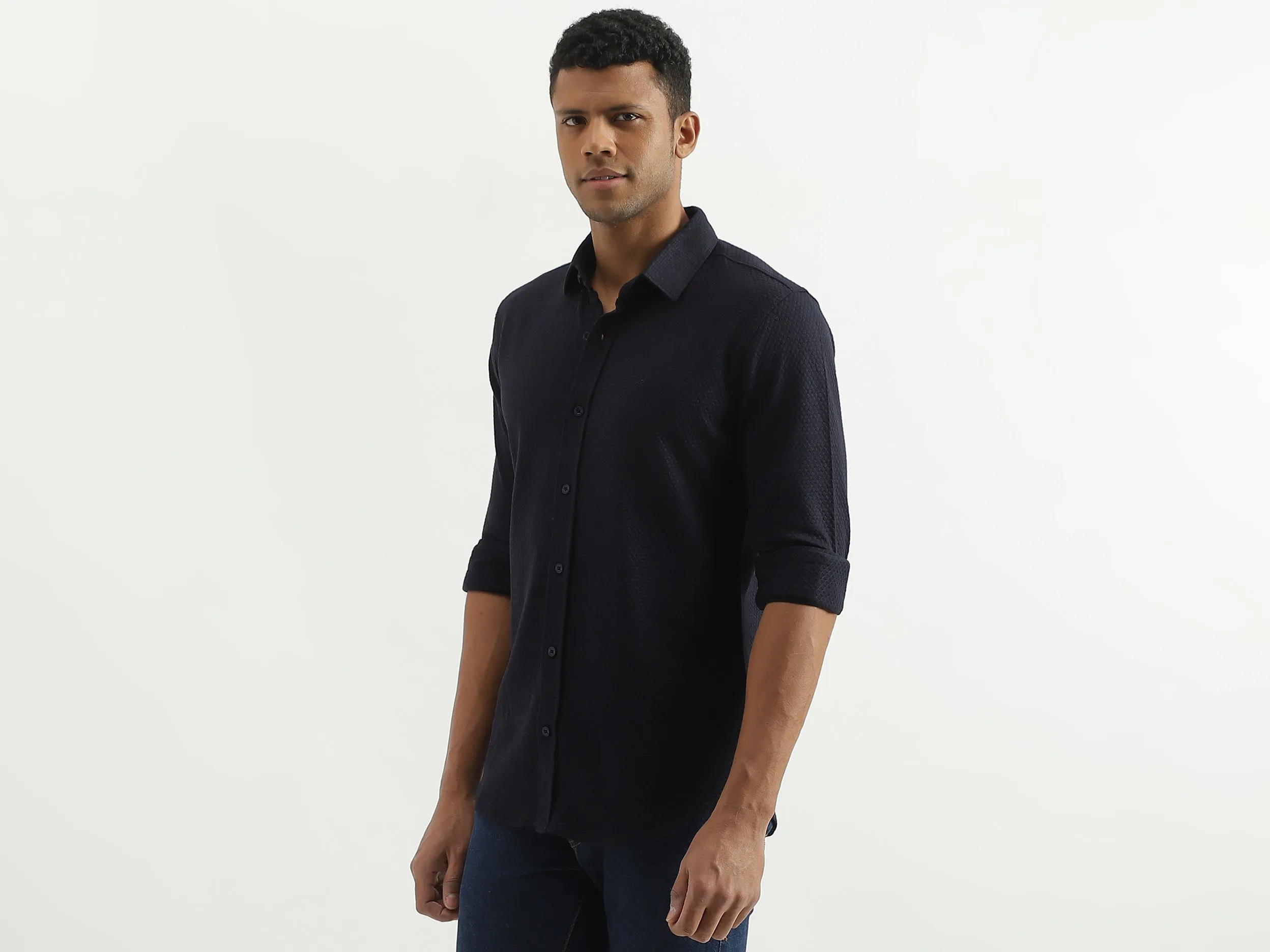 Slim Fit Spread Collar Patterned Shirt