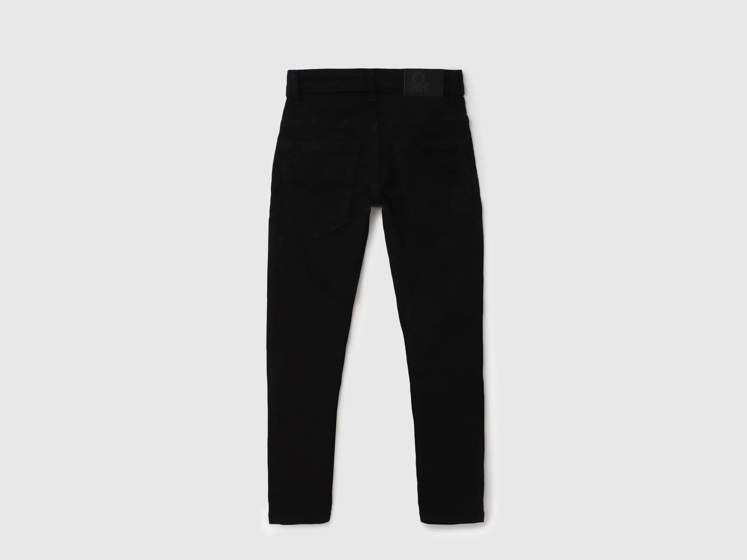 Solid Pattern Slim Fit Jeans