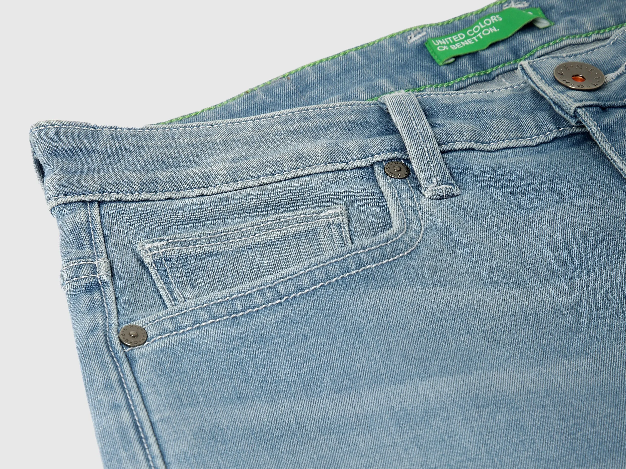 Solid Skinny Fit Jeans