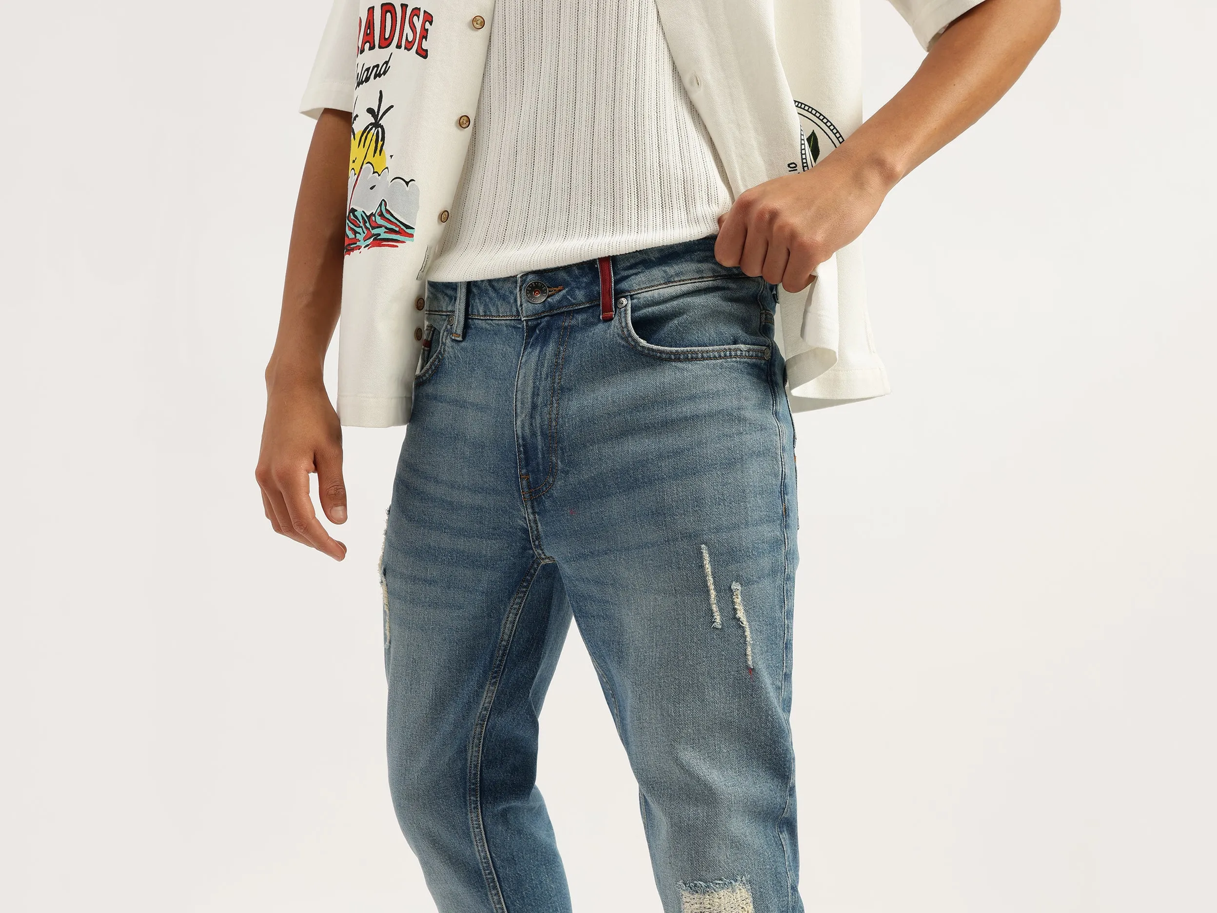 Solid Skinny Fit Light Wash Jeans