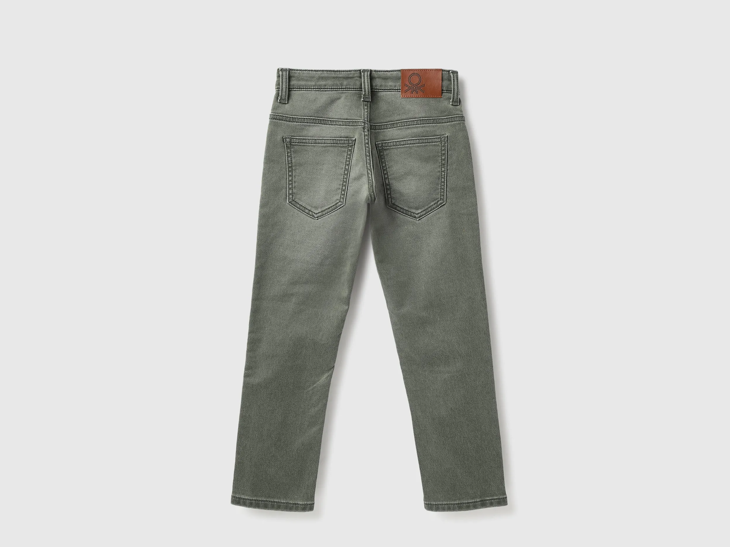 Solid Slim Fit Jeans