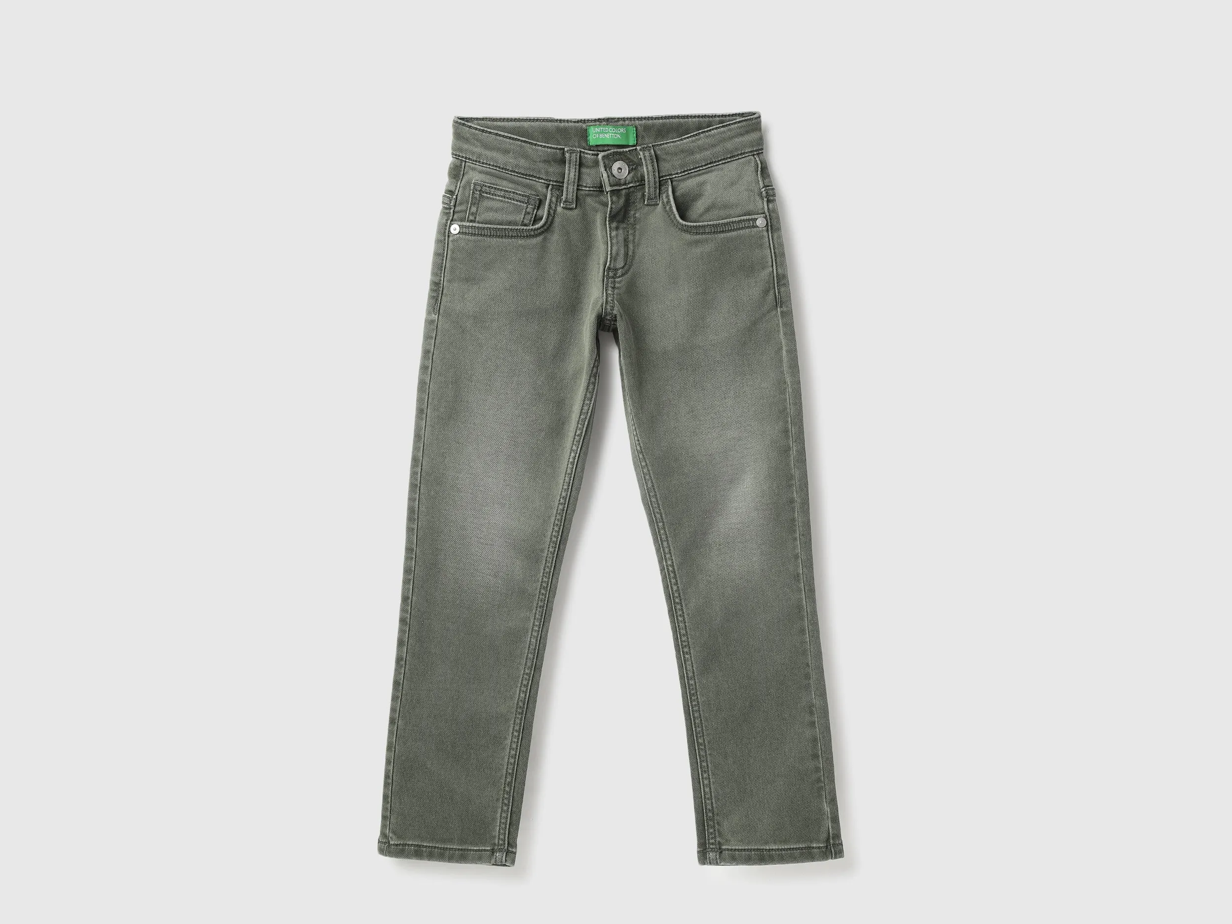 Solid Slim Fit Jeans