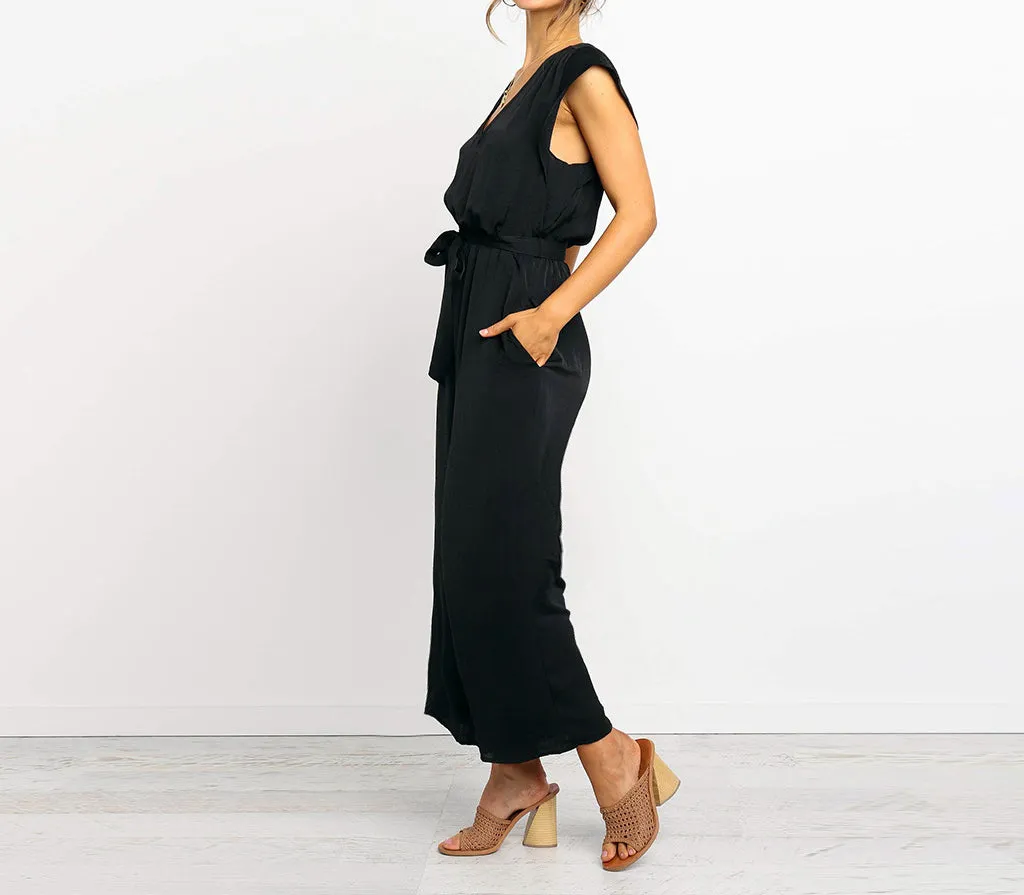 Summer Lace V-neck Short-sleeved Jumpsuit