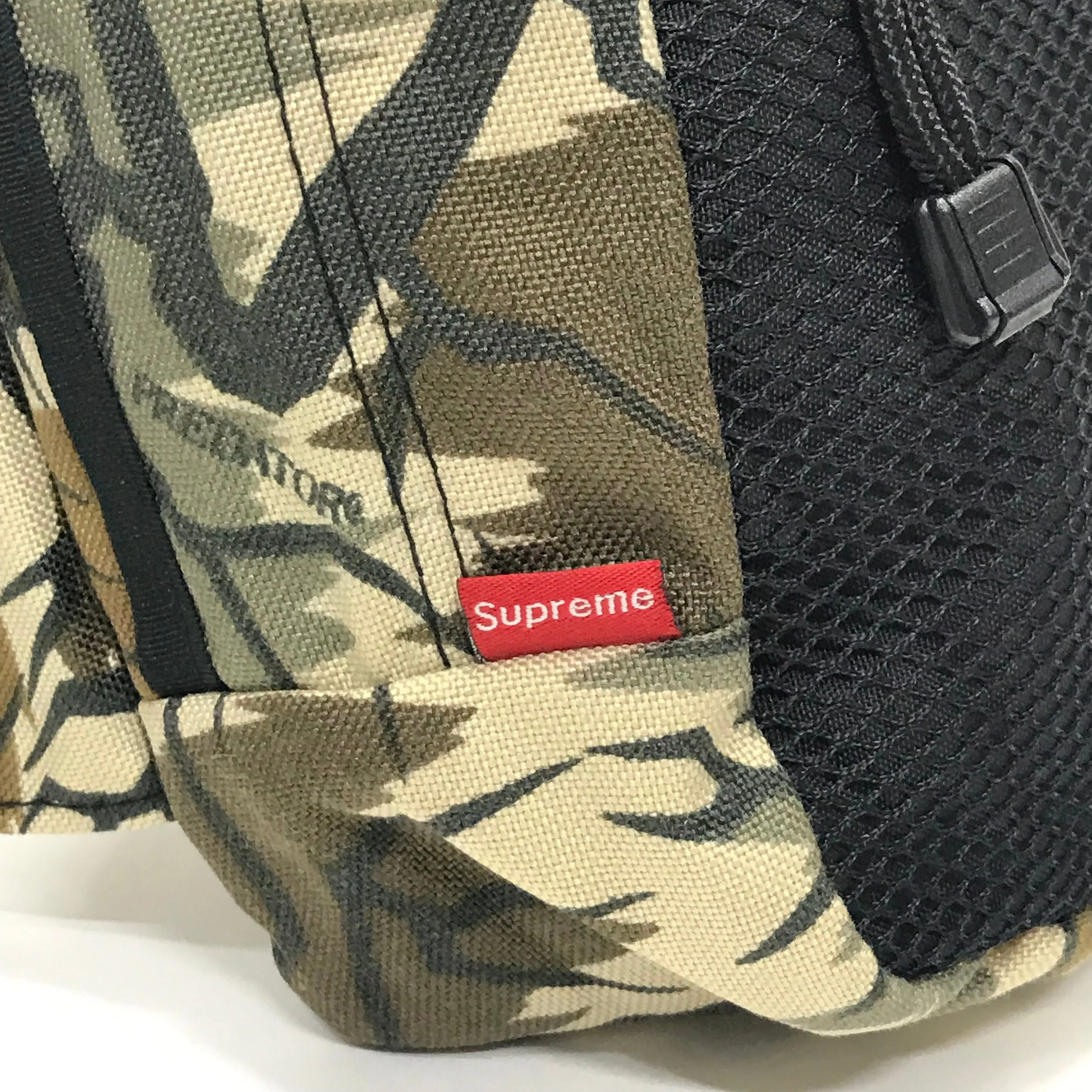 Supreme Vintage Predator Camo Waist Bag