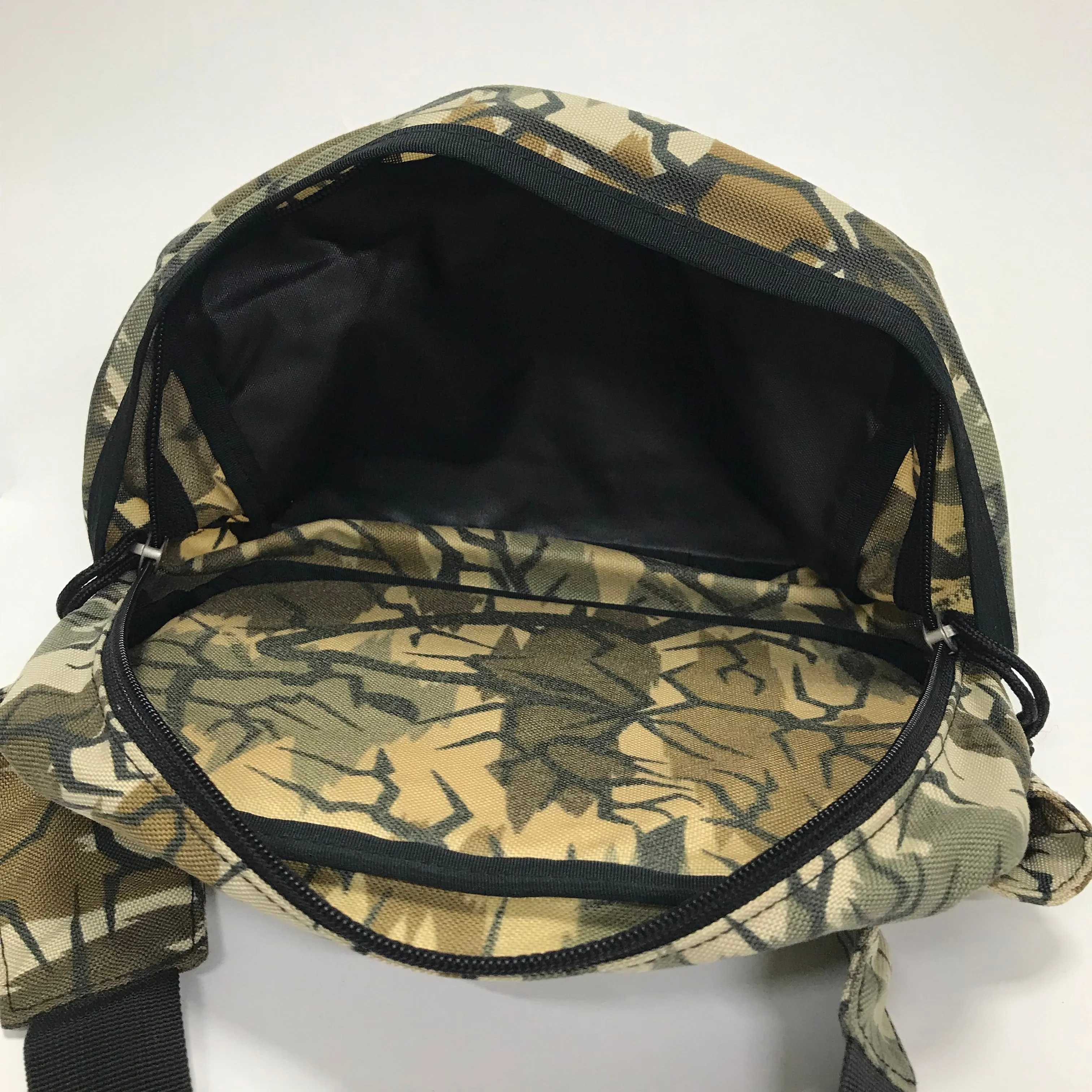 Supreme Vintage Predator Camo Waist Bag