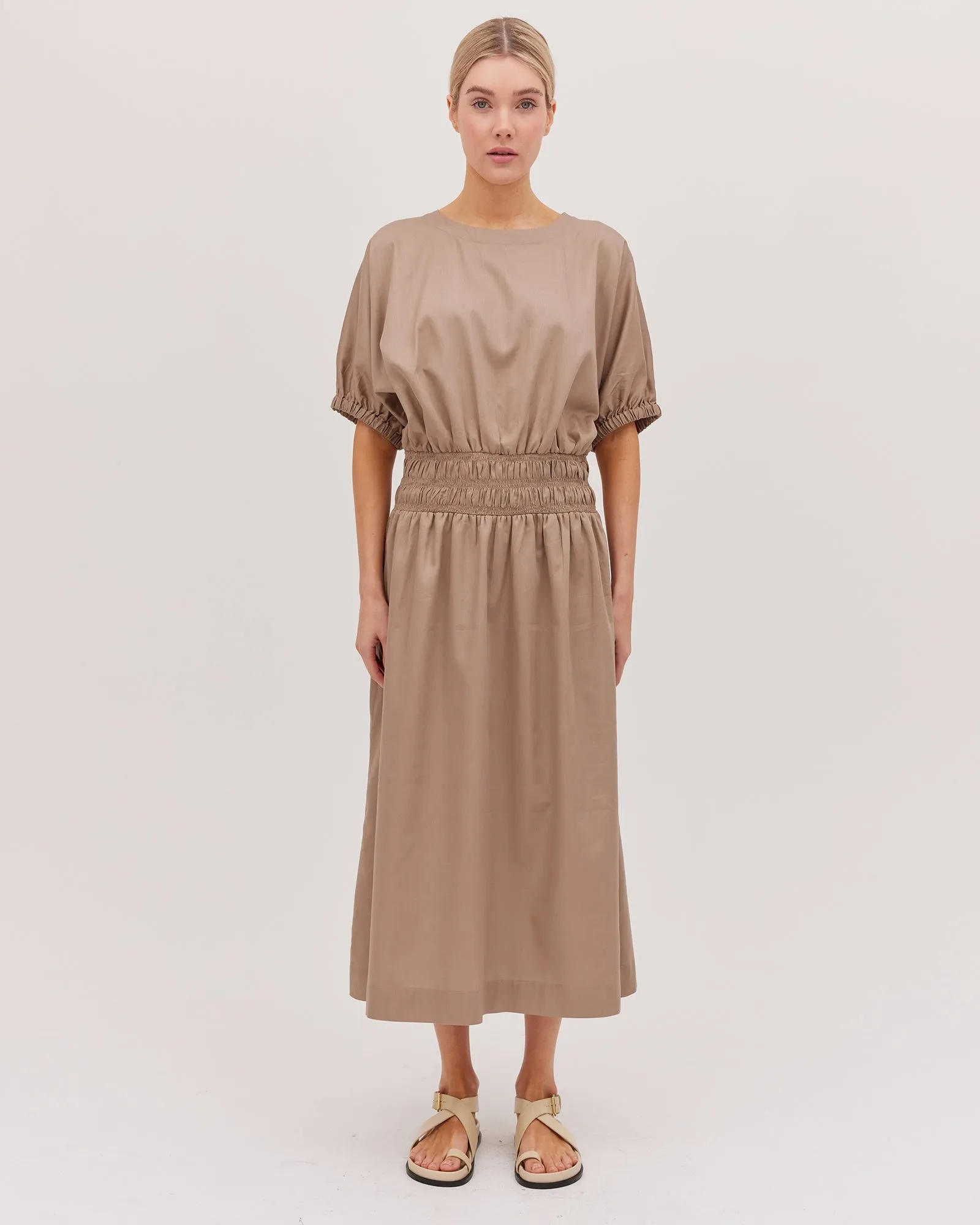 The Shirred Midi Dress - Praline