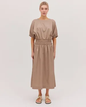 The Shirred Midi Dress - Praline