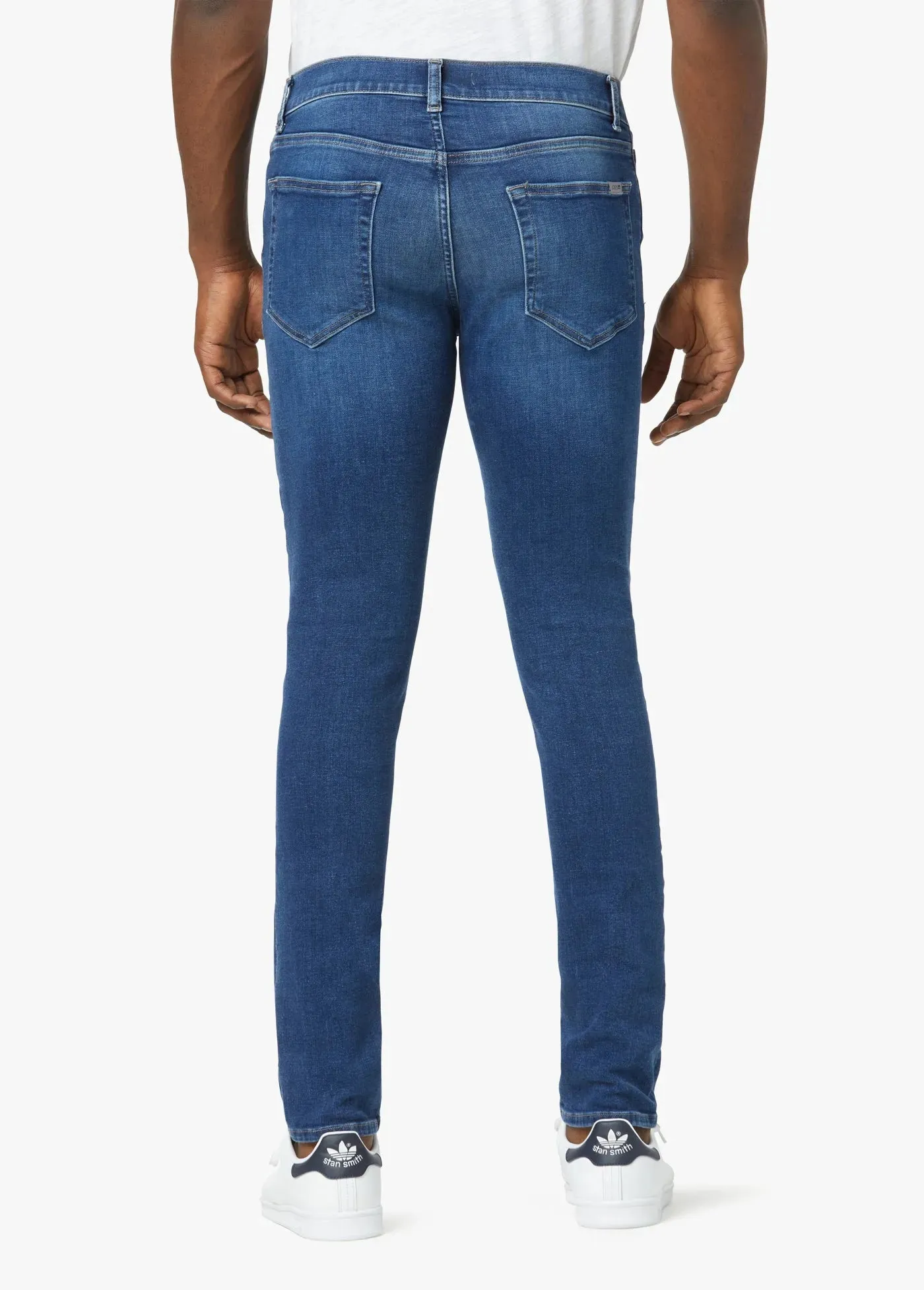 THE SLIM FIT