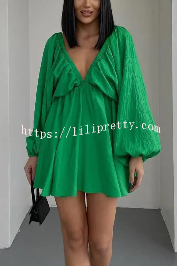V Neck Puff Sleeve Solid Color Resort Style Mini Dress