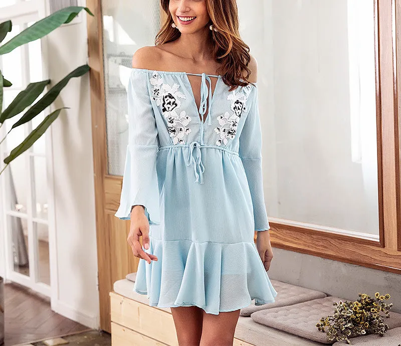 V-neck Women's Ruffled Chiffon Drawstring Trumpet Sleeve Dress