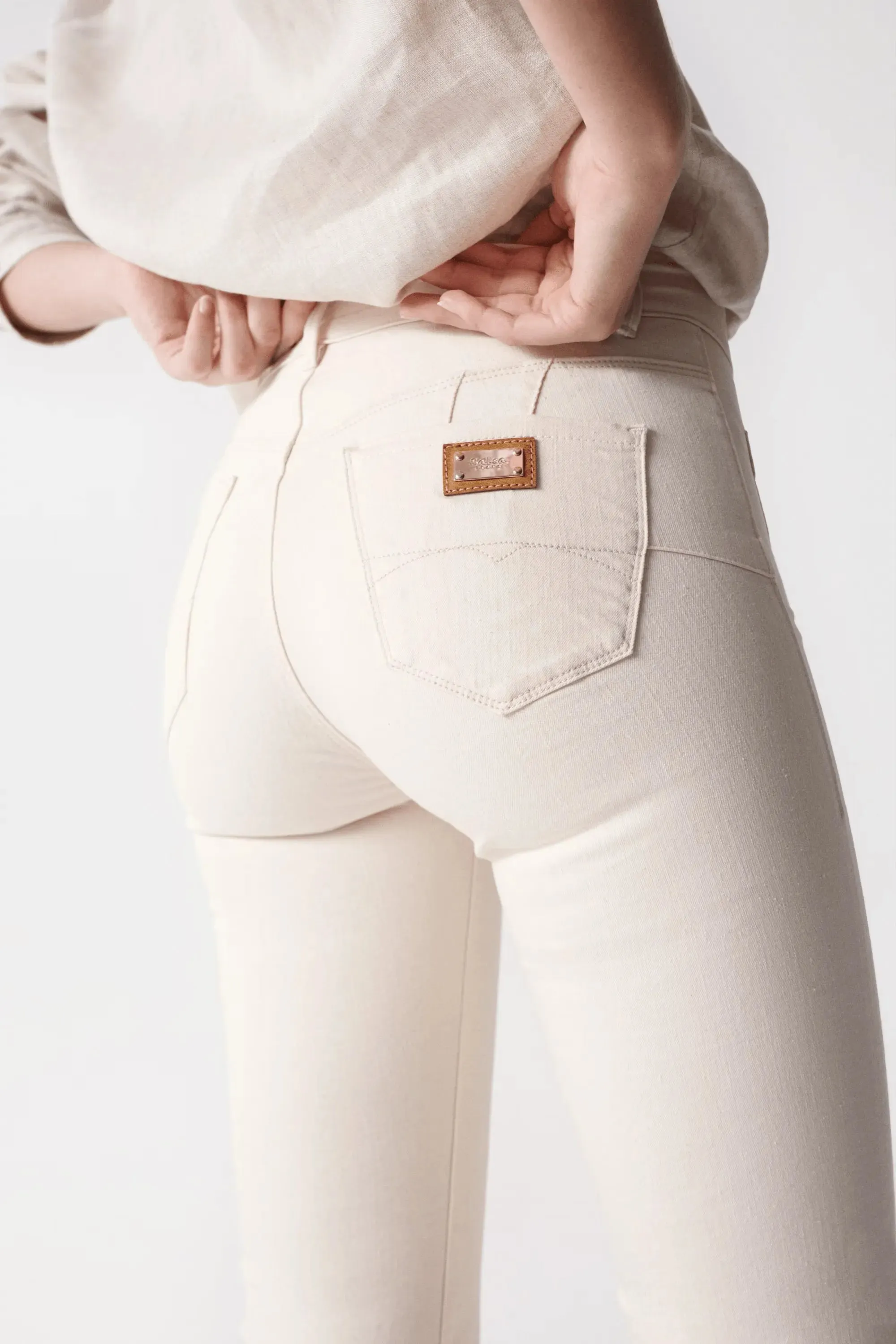 Vaqueros Salsa Mujer Push Up Destiny Flare Color Arena
