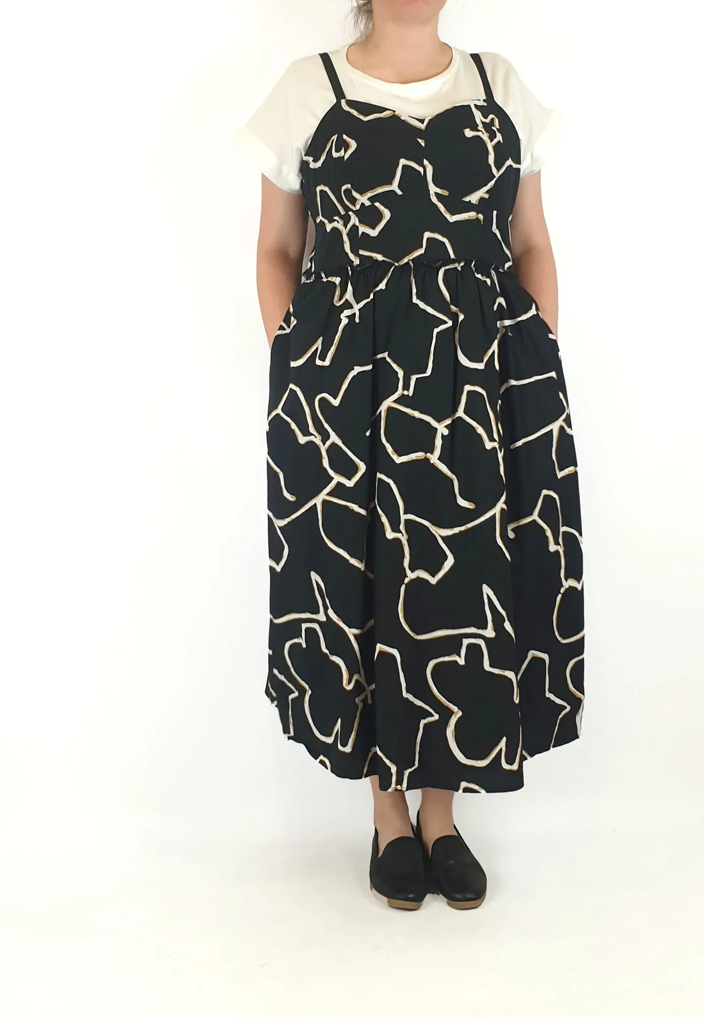 Who What Wear maxi dress size XXL, best fits 16