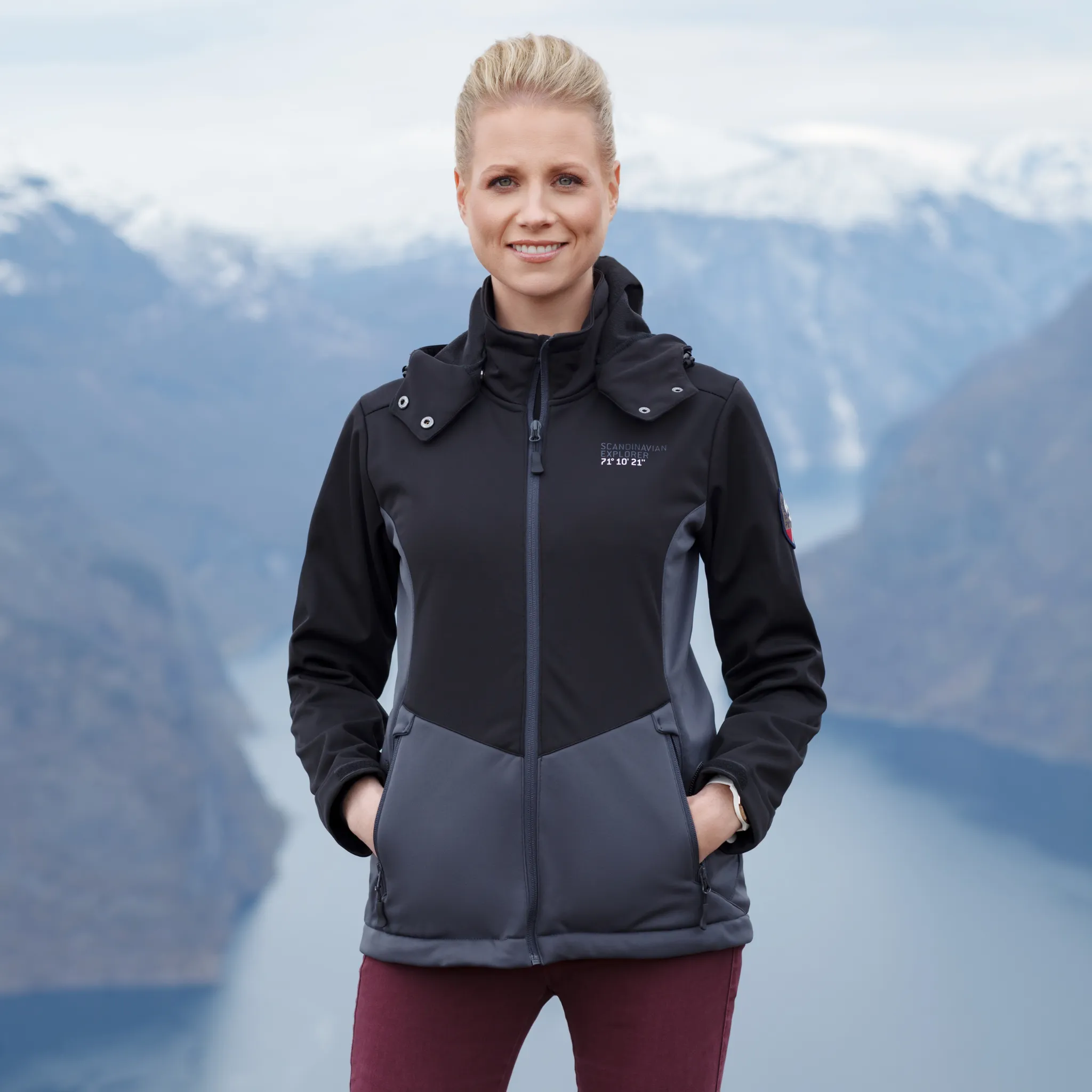 Women's 3 Layer Softshell Jacket - Black / Dark Grey
