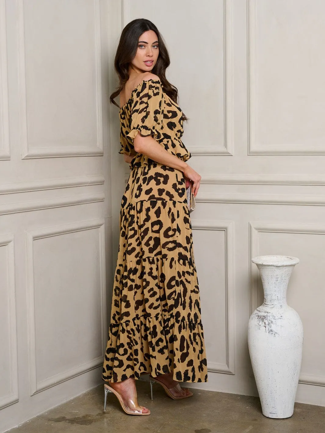 WOMEN'S SHORT SLEEVE PEPLUM TOP & TIERED MAXI SKIRT ANIMAL PRINT SET