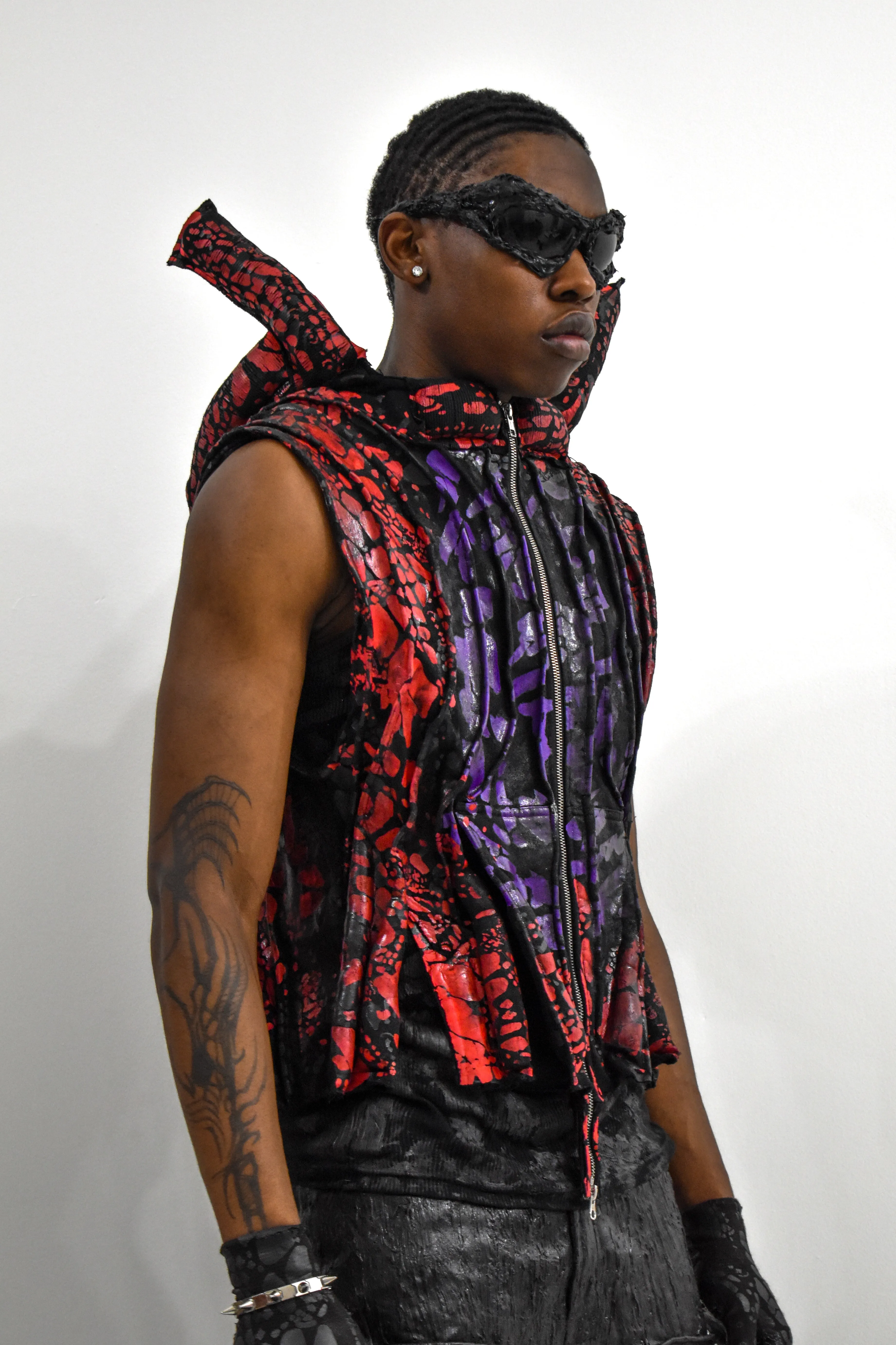 YASUKE VURKO VEST