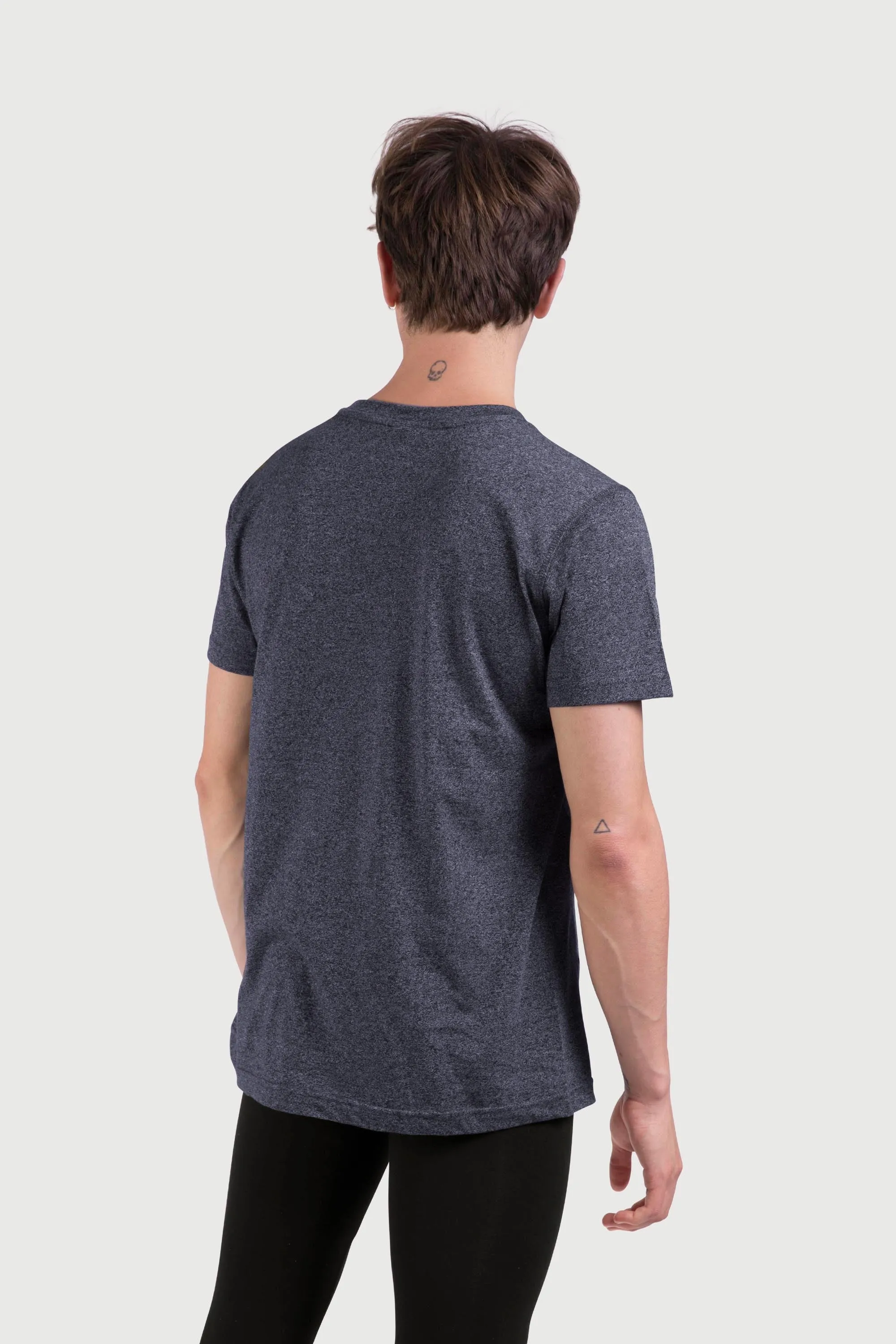Z0449M - Bloch Heath Relaxed Slim Fit Mens T Shirt